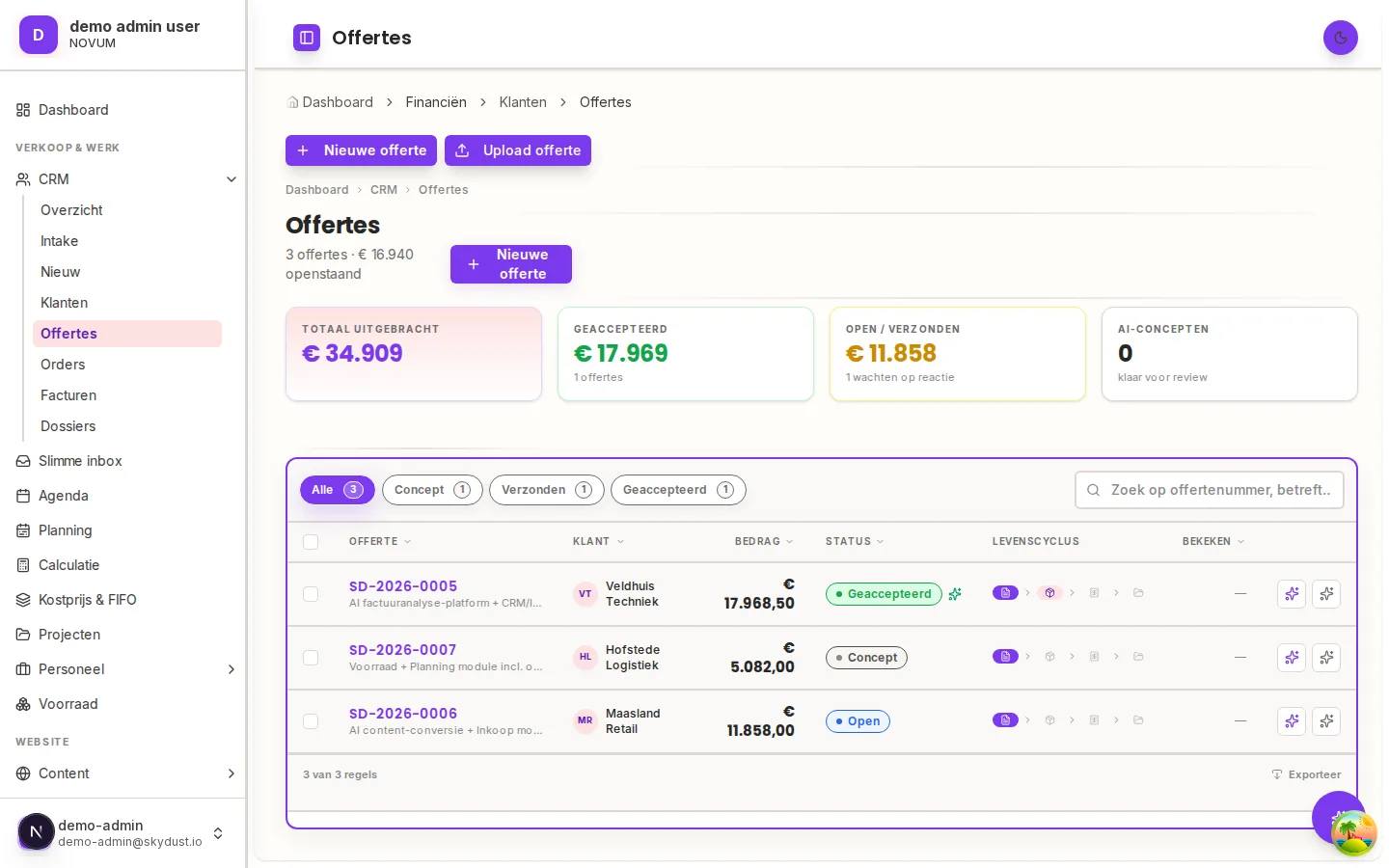 Offertelijst in het CRM waar u concepten beoordeelt en verstuurt
